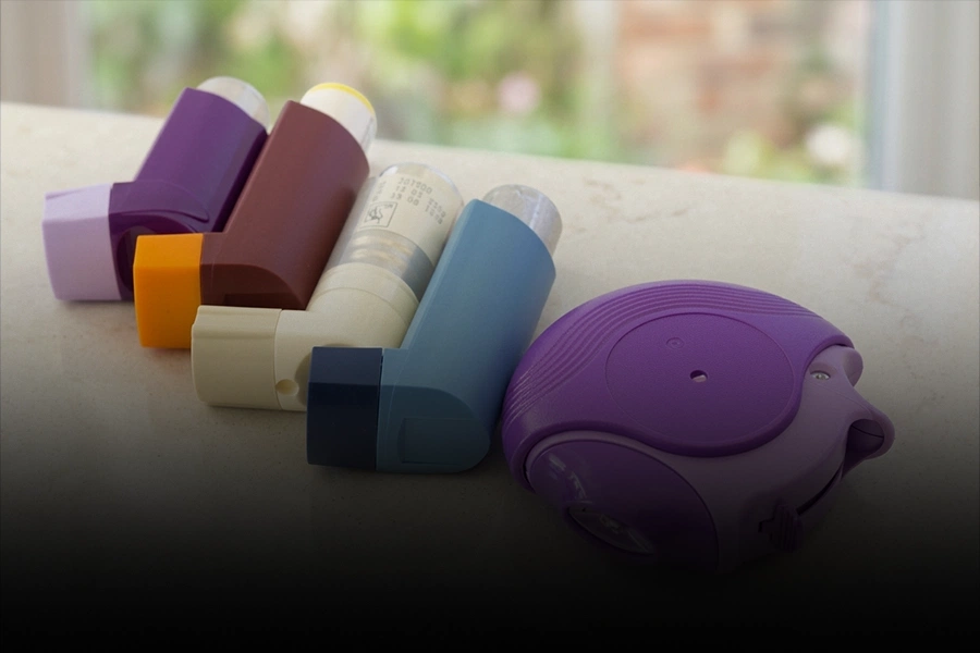 cheap asthma inhalers that actually work, displaying various types of metered-dose and dry powder inhalers for asthma relief.